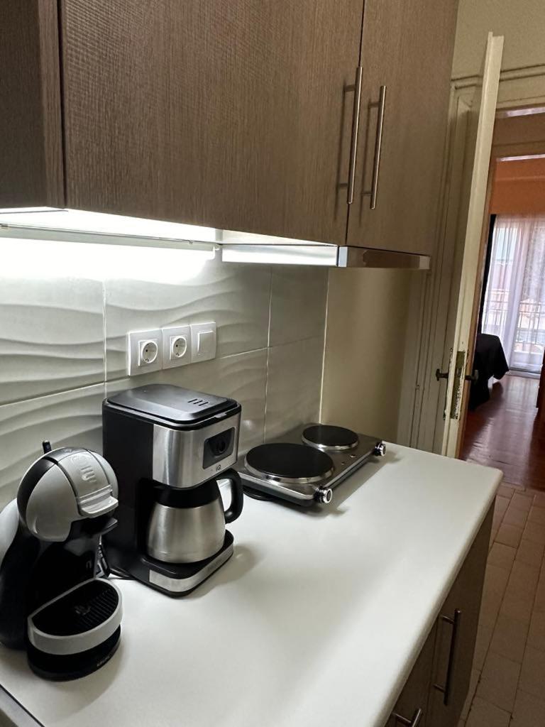 Renovated Cozy Apartment Near To Acropolis Athens Ngoại thất bức ảnh