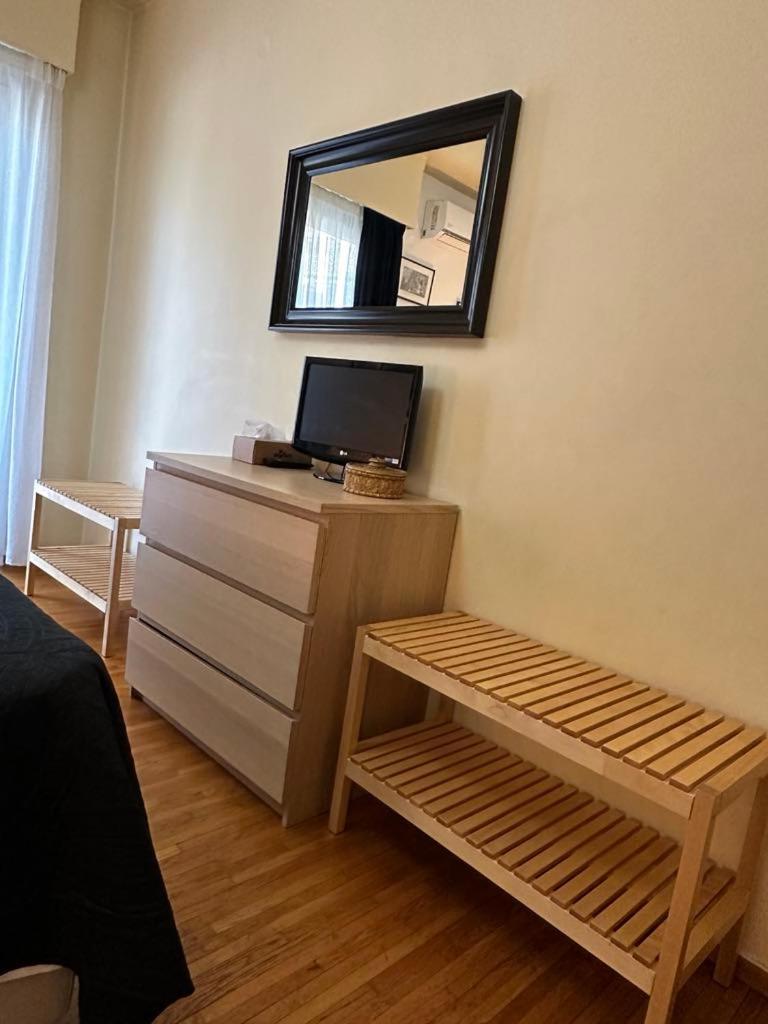 Renovated Cozy Apartment Near To Acropolis Athens Ngoại thất bức ảnh
